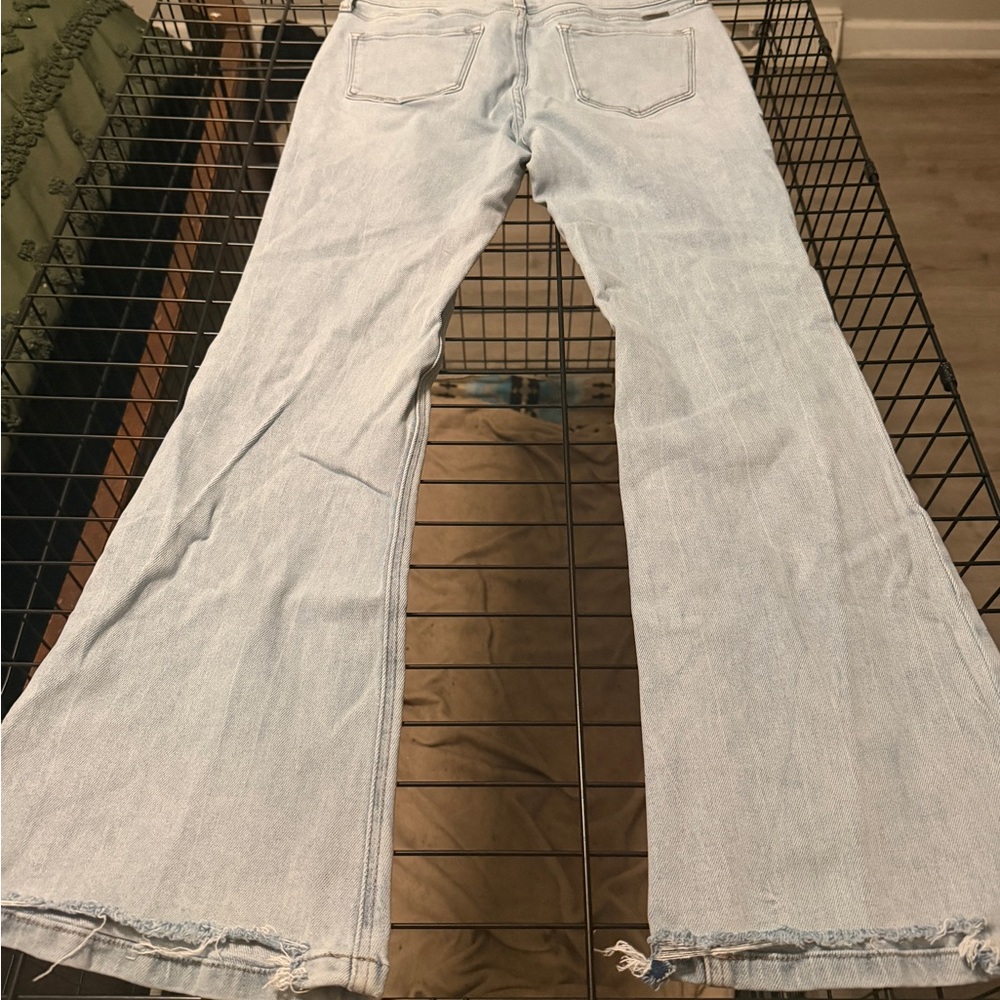 KanCan Light Wash Flare Jeans - Picture 2 of 5